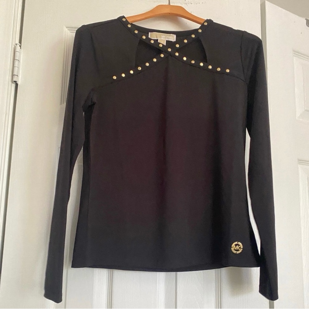 MICHAEL KORS Gold Studded Cutout Logo Black Top NWT Size X-Small